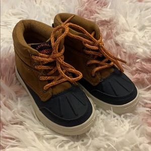 Boys winter boots